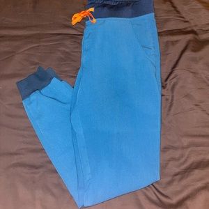 Figs Alps Blue scrub set Medium/Medium Tall